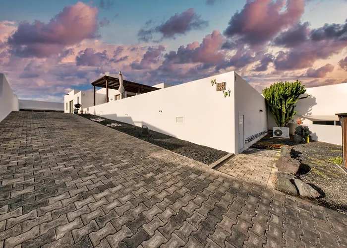 Casa Iria - Private Pool&bbq By Lanzarote